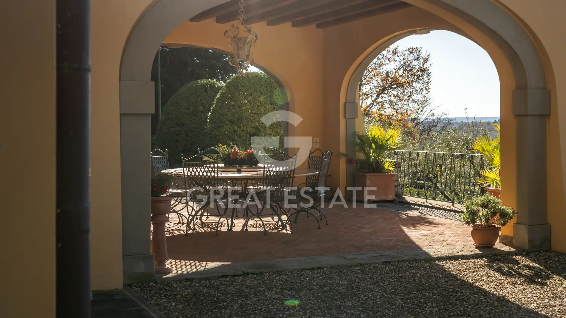 House 1221m² in Italy, Florence. Priced at 7450000€ rent photo-14