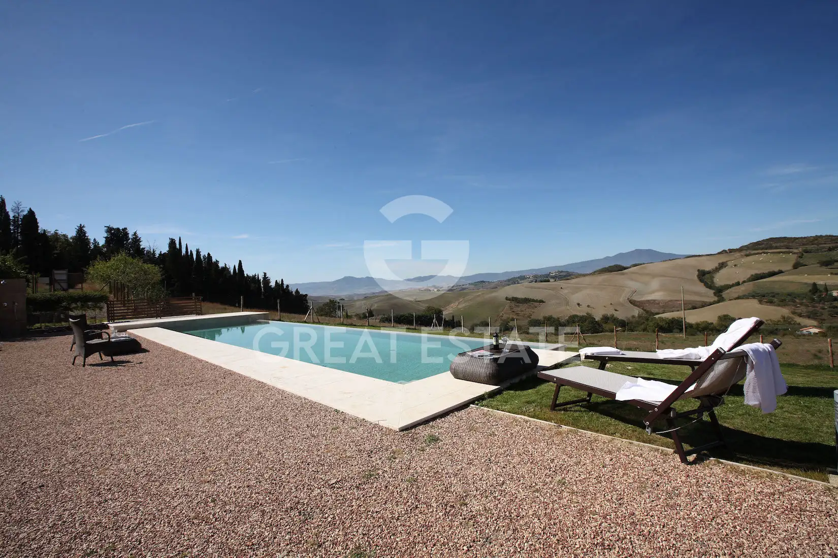 Flat 169m² in Italy, Siena. Priced at 546000€ rent photo-5