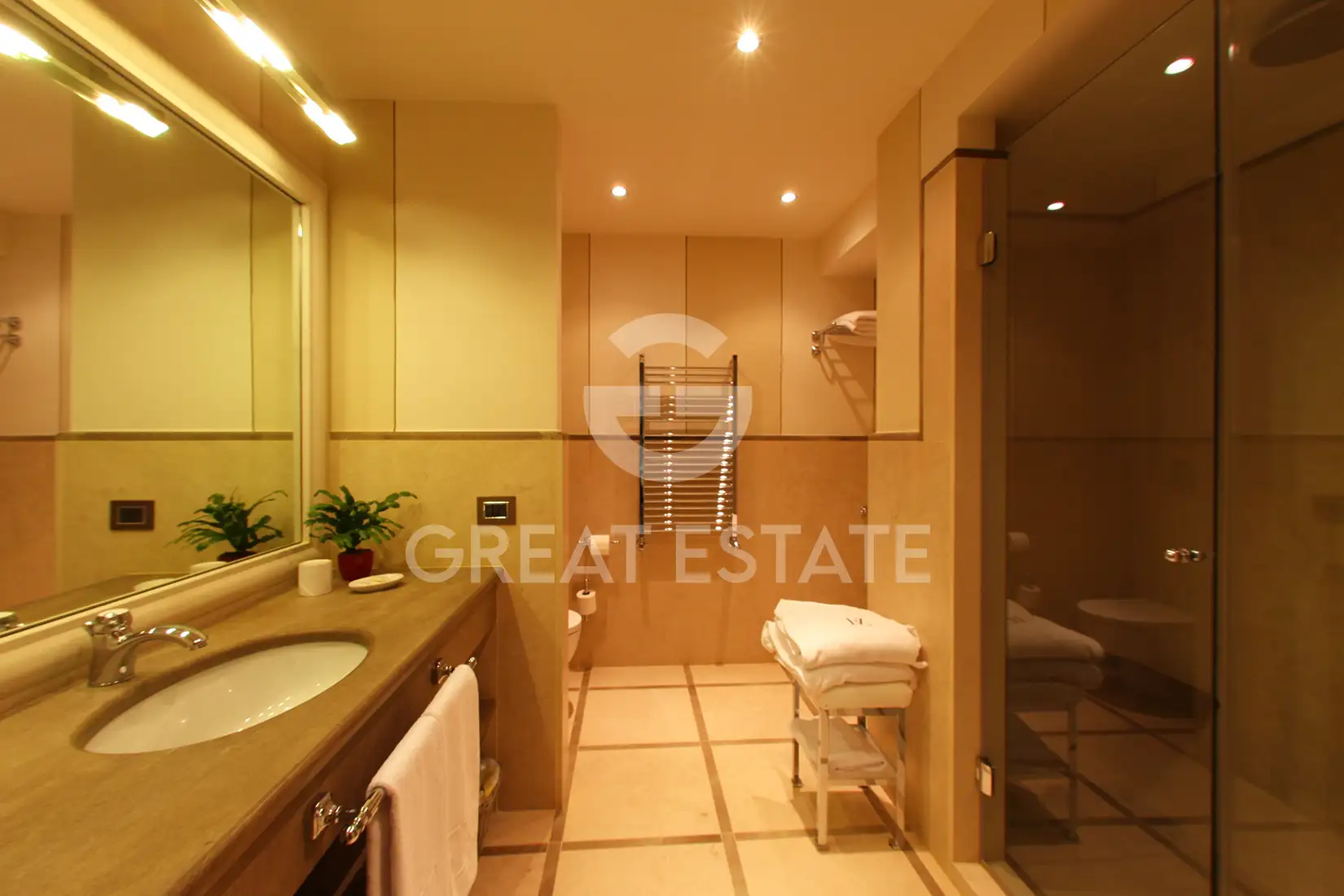 Flat 135m² in Italy, Siena. Priced at 519750€ rent photo-12