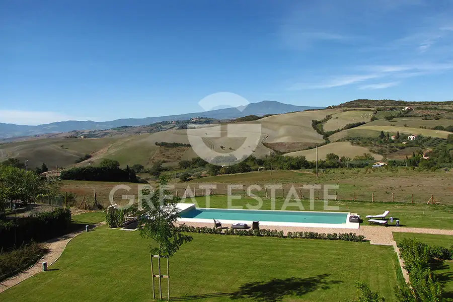 Flat 135m² in Italy, Siena. Priced at 519750€ rent photo-13