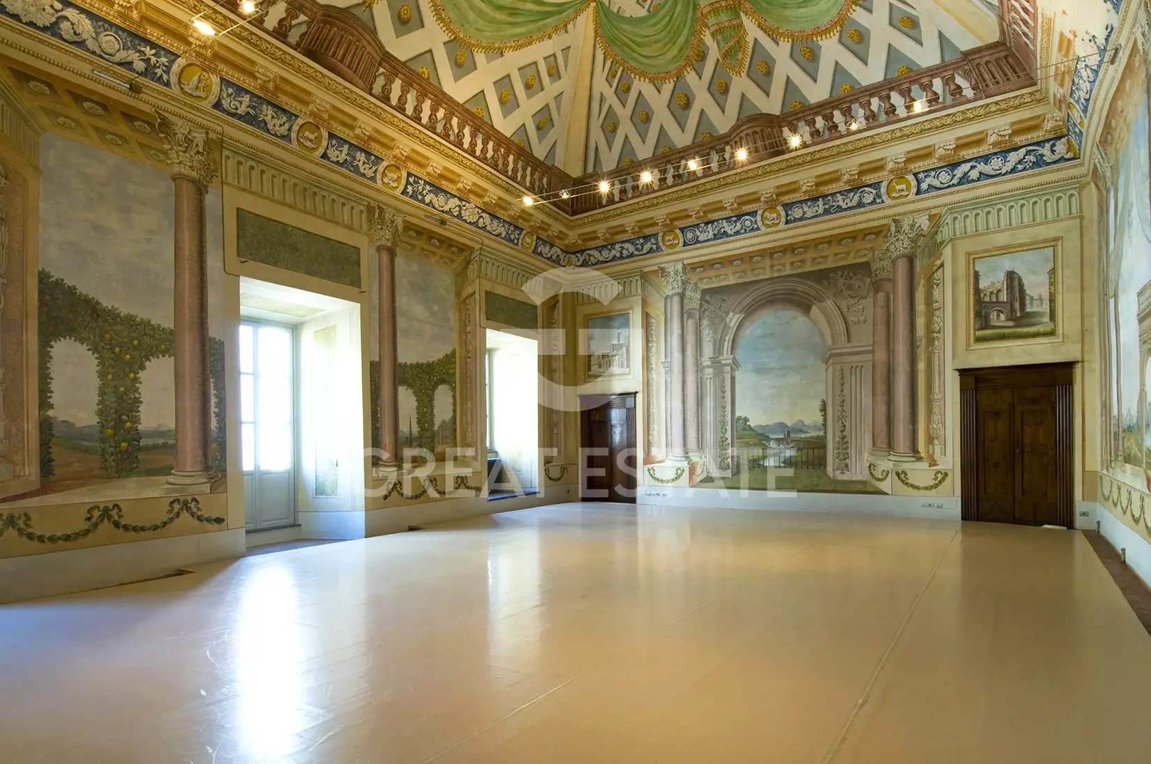 Flat 300m² in Italy, Terney. Priced at 940000€ rent photo-1