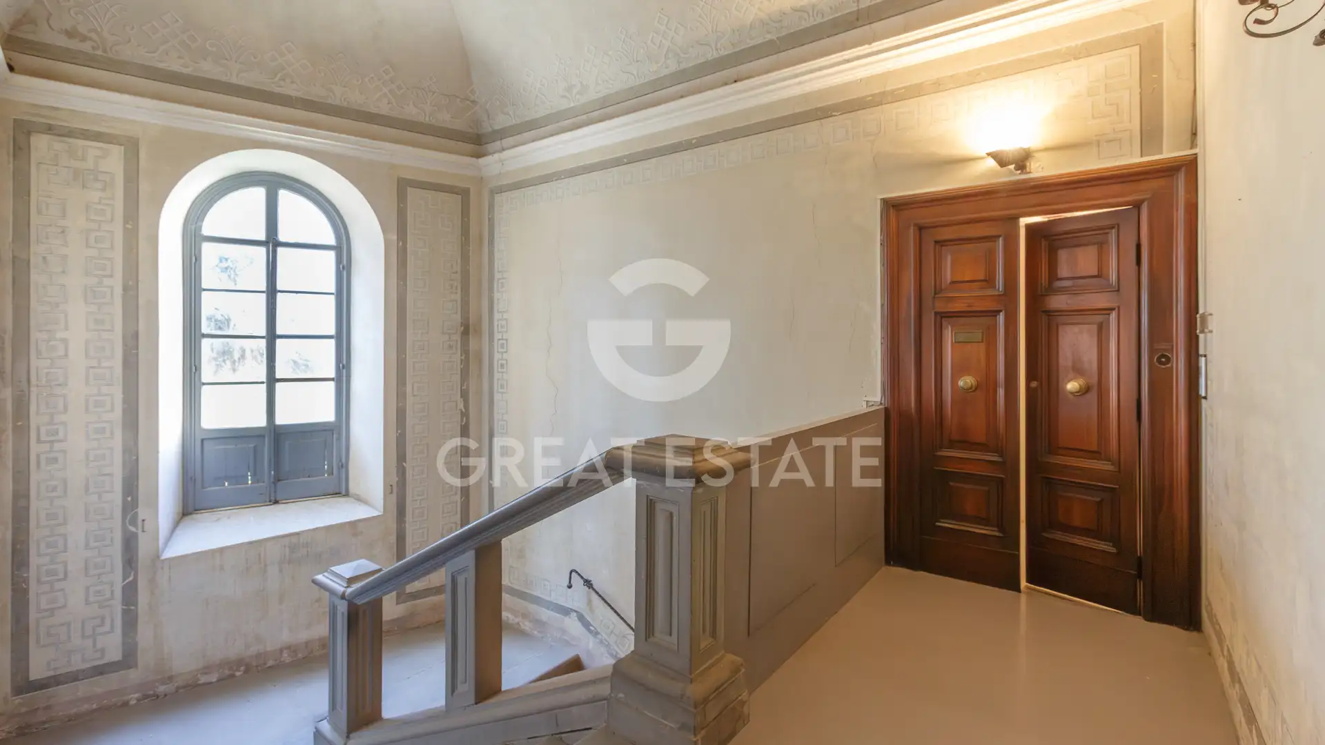 Flat 300m² in Italy, Terney. Priced at 890000€ rent photo-8