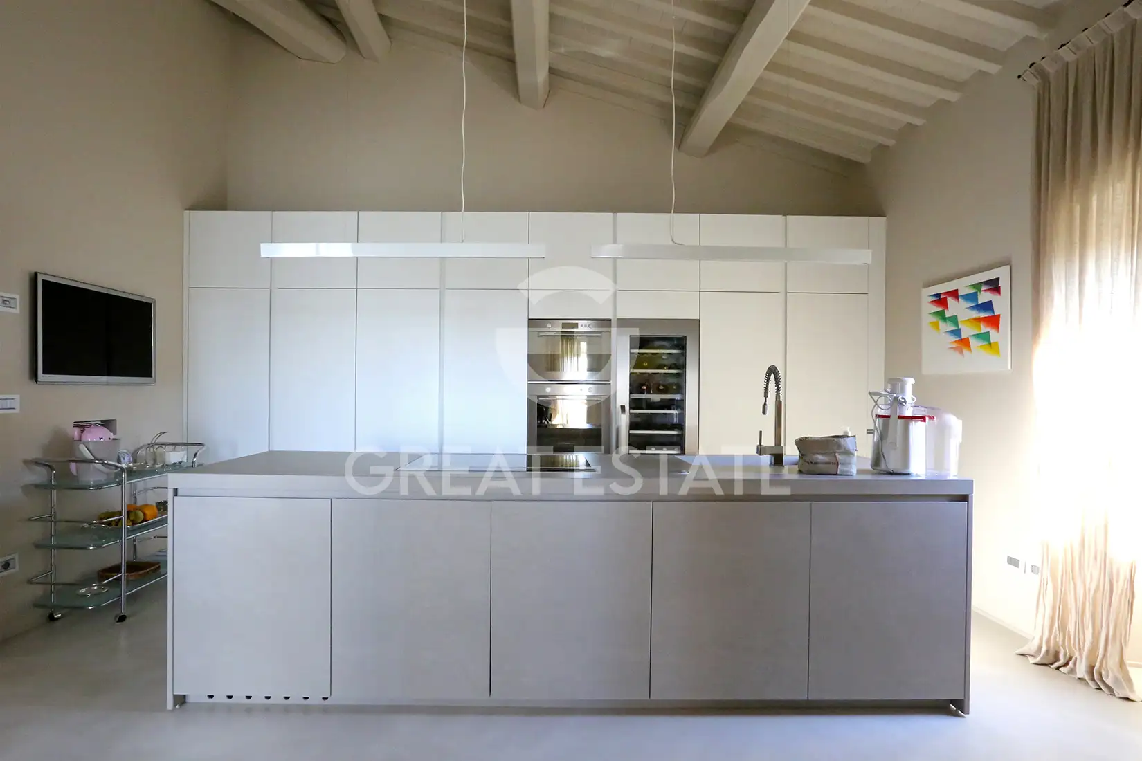 Villa 796m² in Italy, Arezzo. Priced at 1750000€ rent photo-8