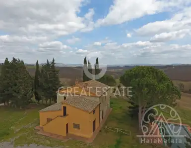 Buy in Italy for 1550000€