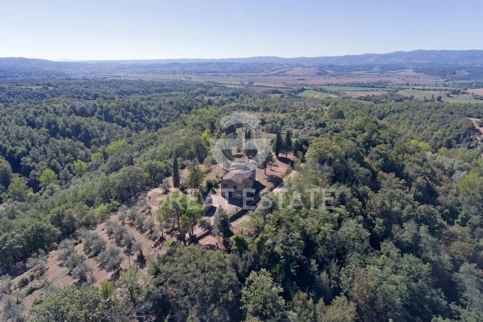 House 371m² in Italy, Perugia. Priced at 599000€ rent photo-8