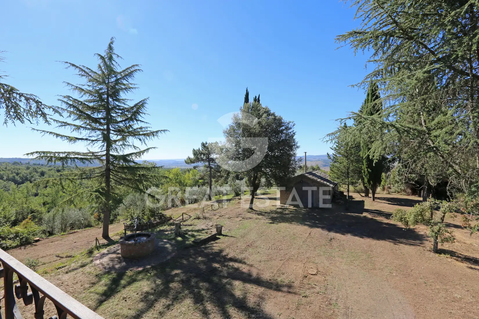 House 371m² in Italy, Perugia. Priced at 599000€ rent photo-10