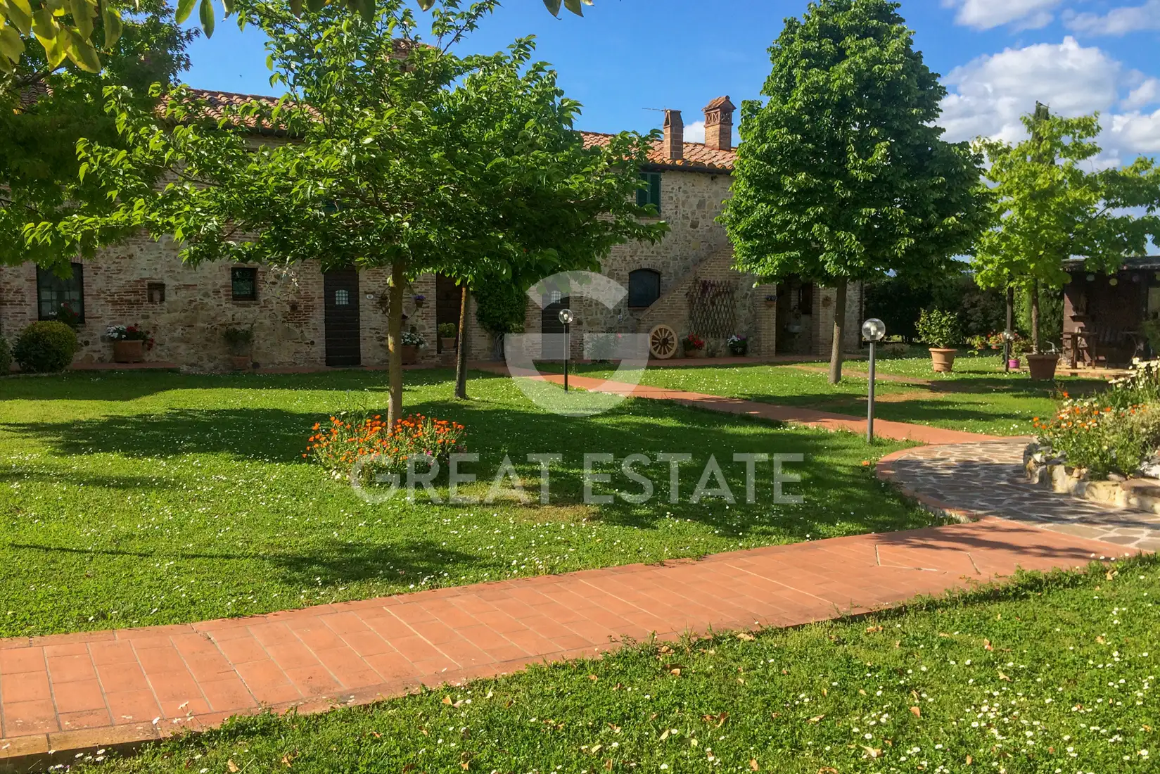 House 624m² in Italy, Perugia. Priced at 840000€ rent photo-10