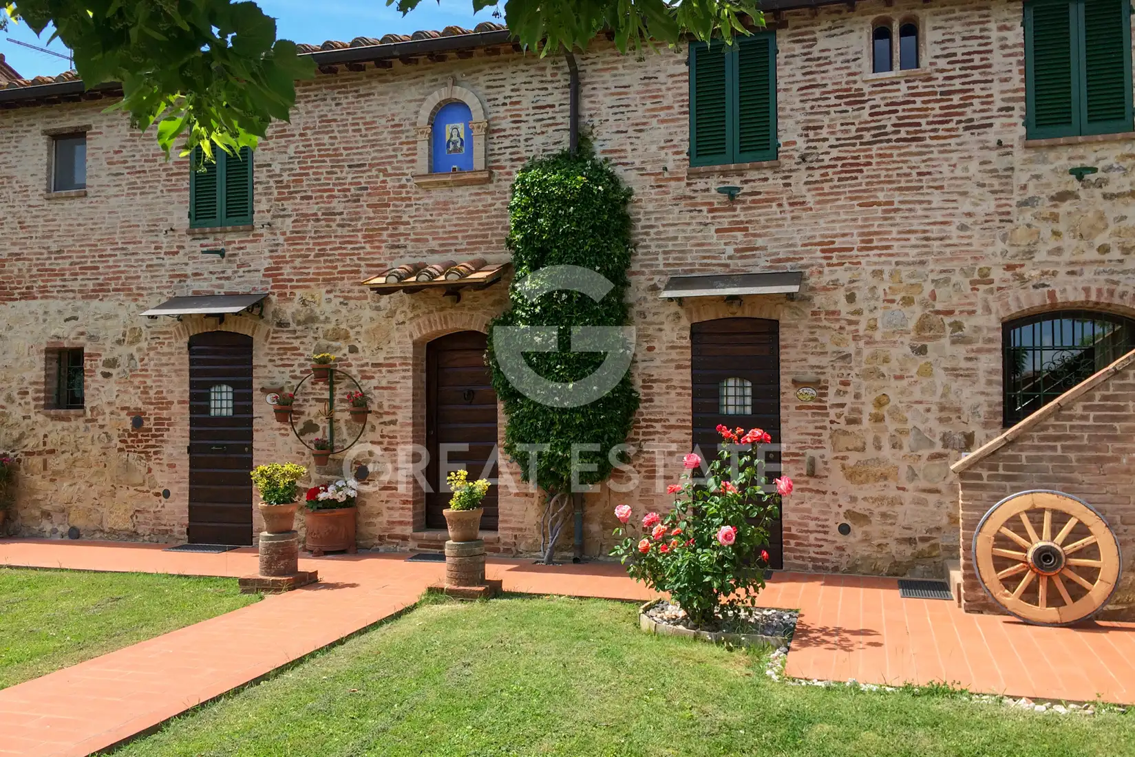 House 624m² in Italy, Perugia. Priced at 840000€ rent photo-11