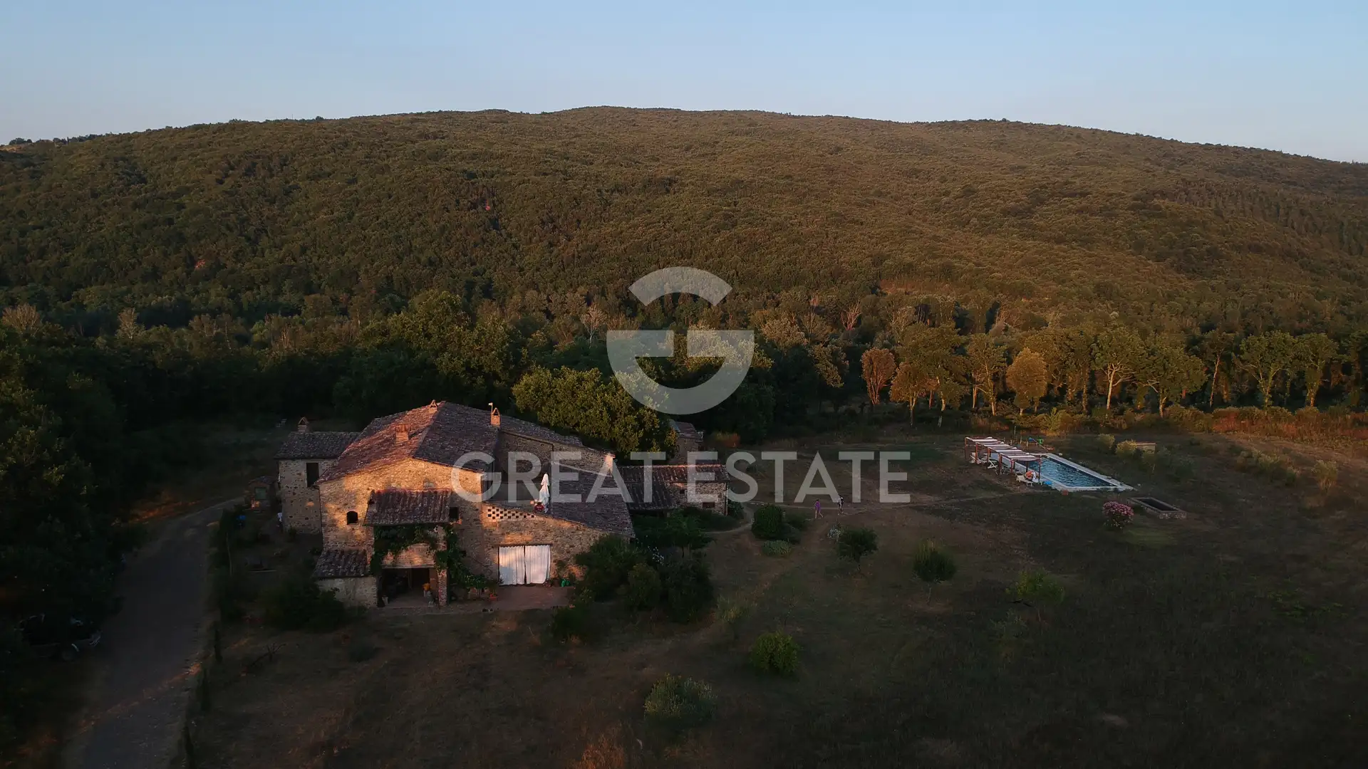 House 763m² in Italy, Grosseto. Priced at 1850000€ rent photo-1