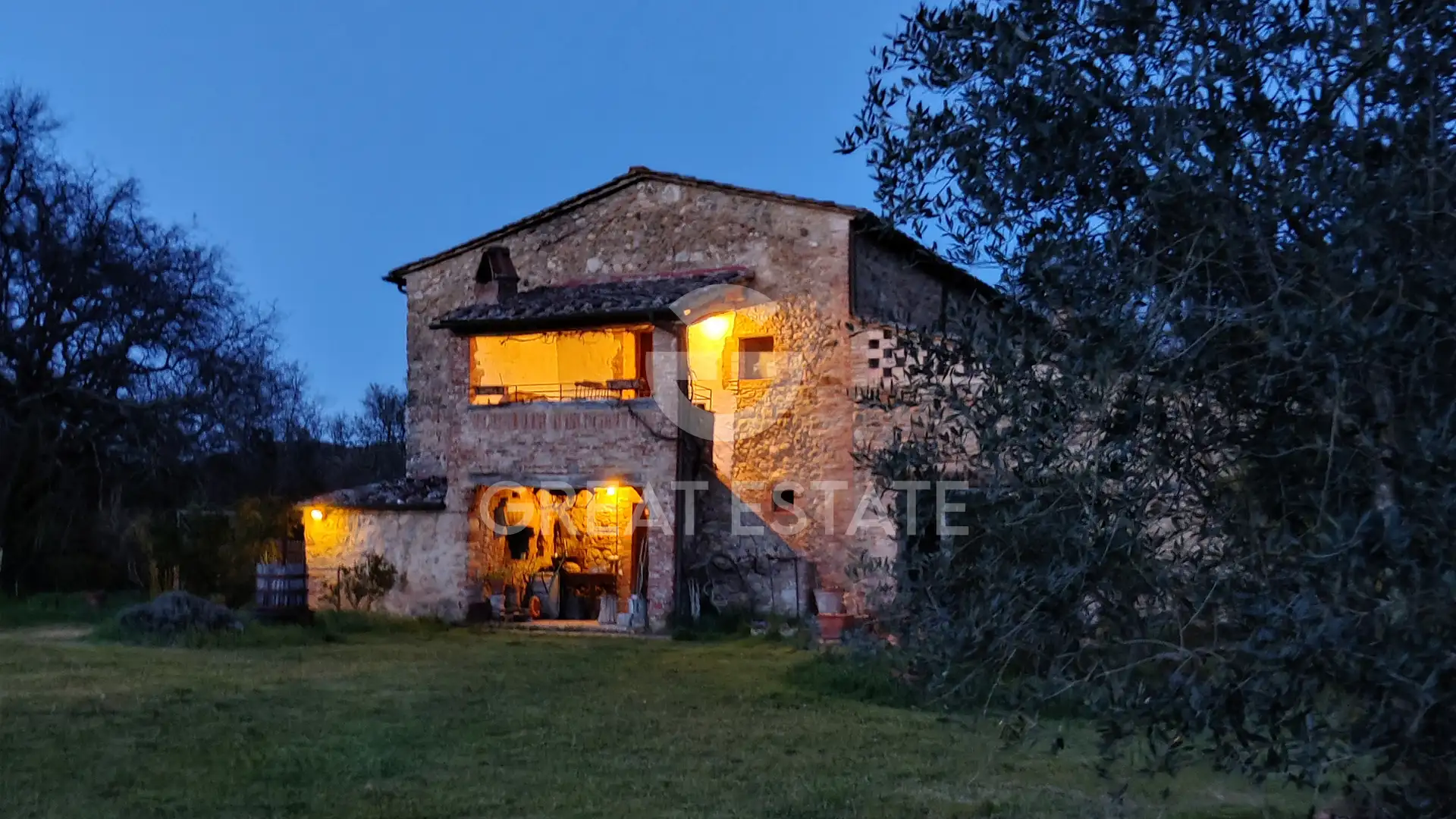 House 763m² in Italy, Grosseto. Priced at 1850000€ rent photo-5