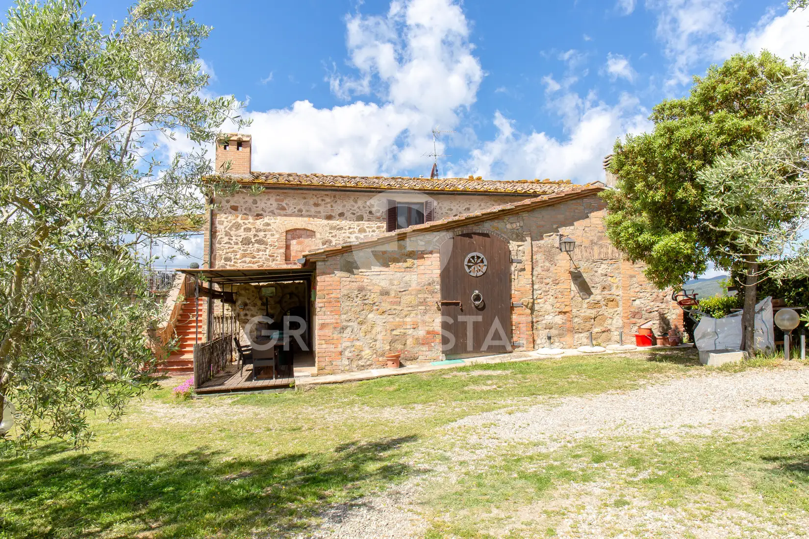 House 458m² in Italy, Siena. Priced at 940000€ rent photo-10
