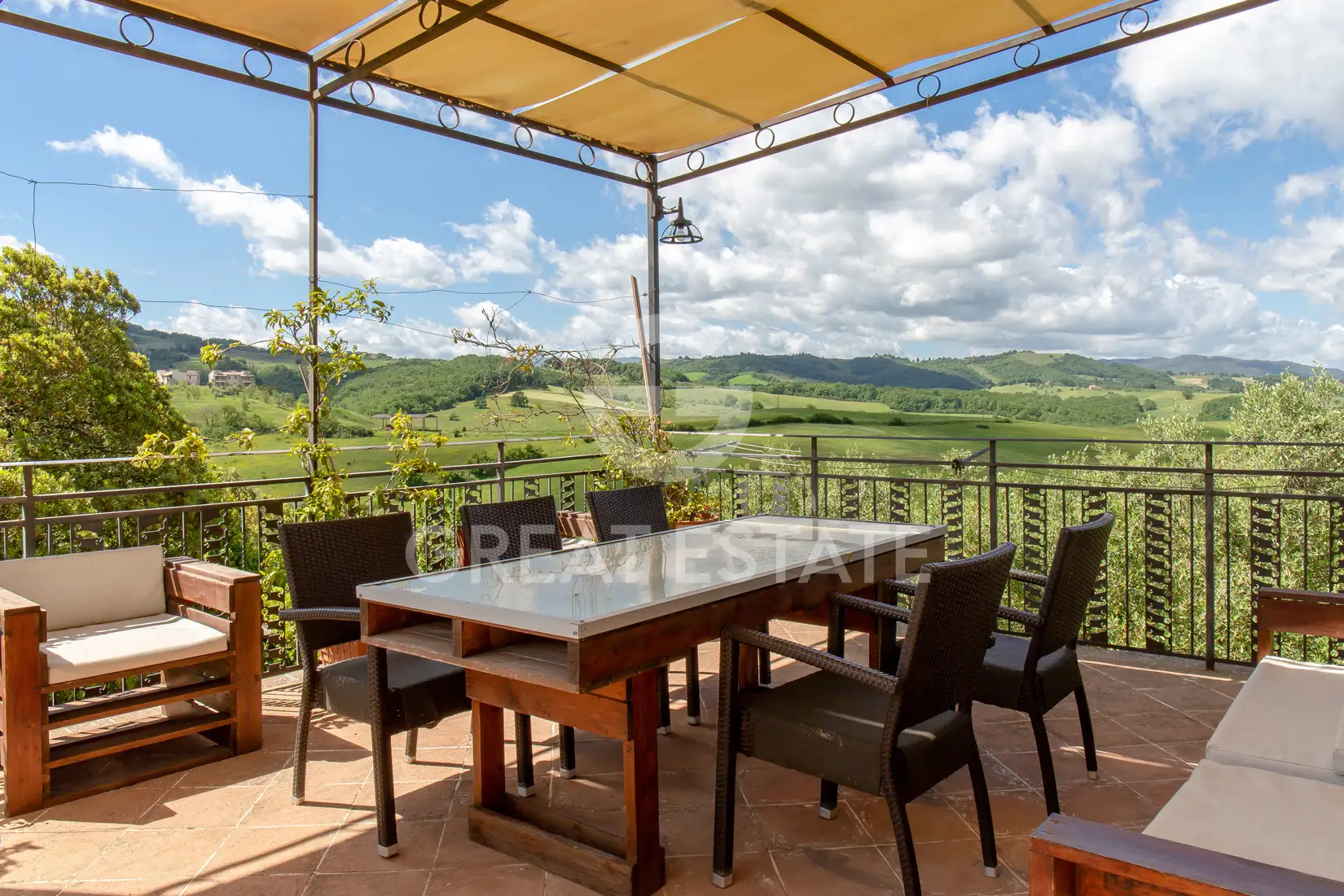 House 458m² in Italy, Siena. Priced at 940000€ rent photo-15