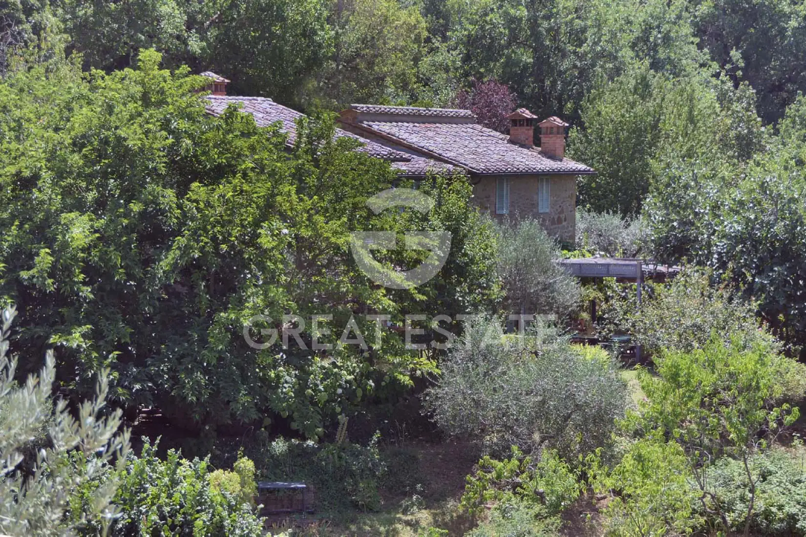 House 466m² in Italy, Perugia. Priced at 700000€ rent photo-4