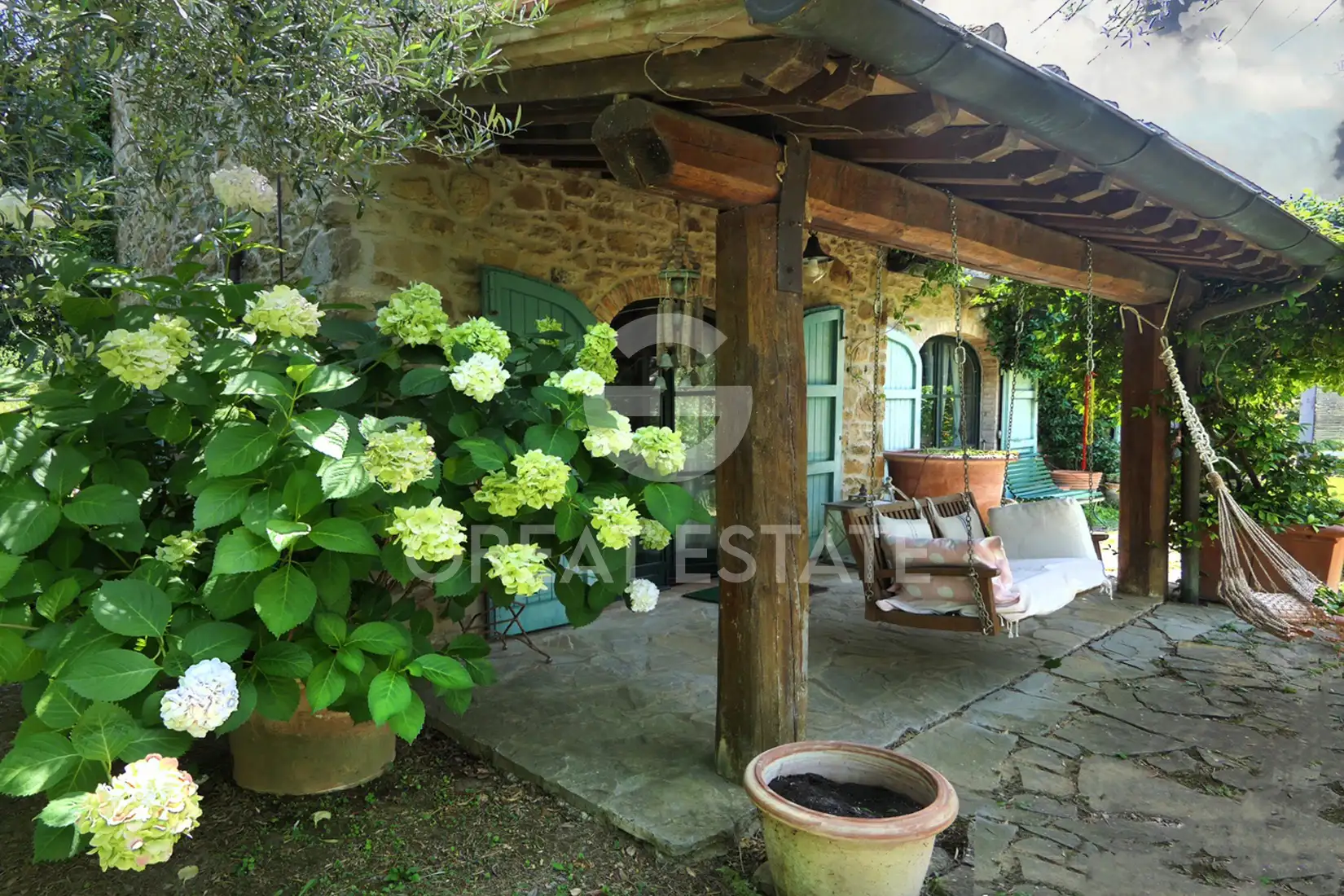 House 466m² in Italy, Perugia. Priced at 700000€ rent photo-10