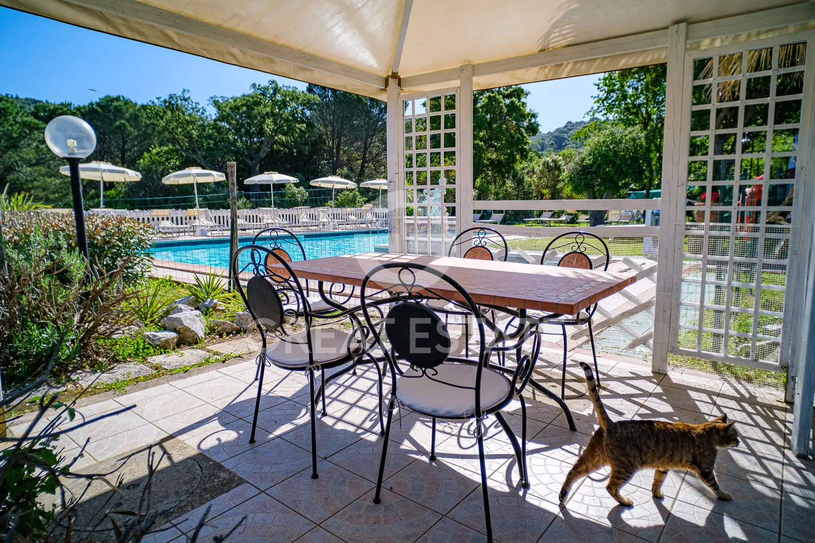 House 835m² in Italy, Livorno. Priced at 1200000€ rent photo-10