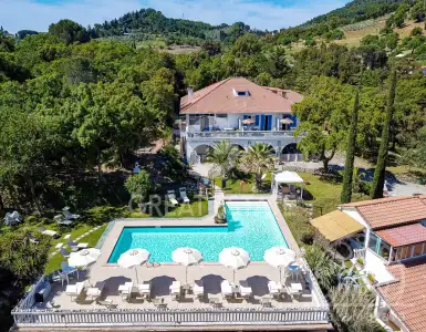 Buy in Italy for 1200000€