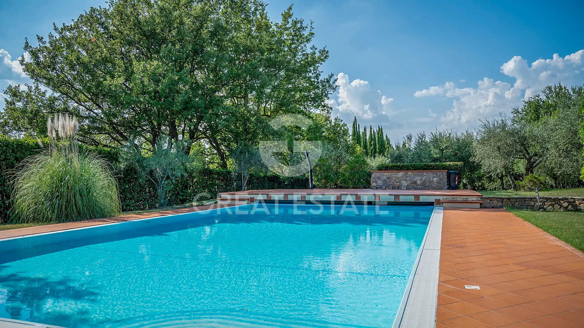 House 544m² in Italy, Perugia. Priced at 1100000€ rent photo-14
