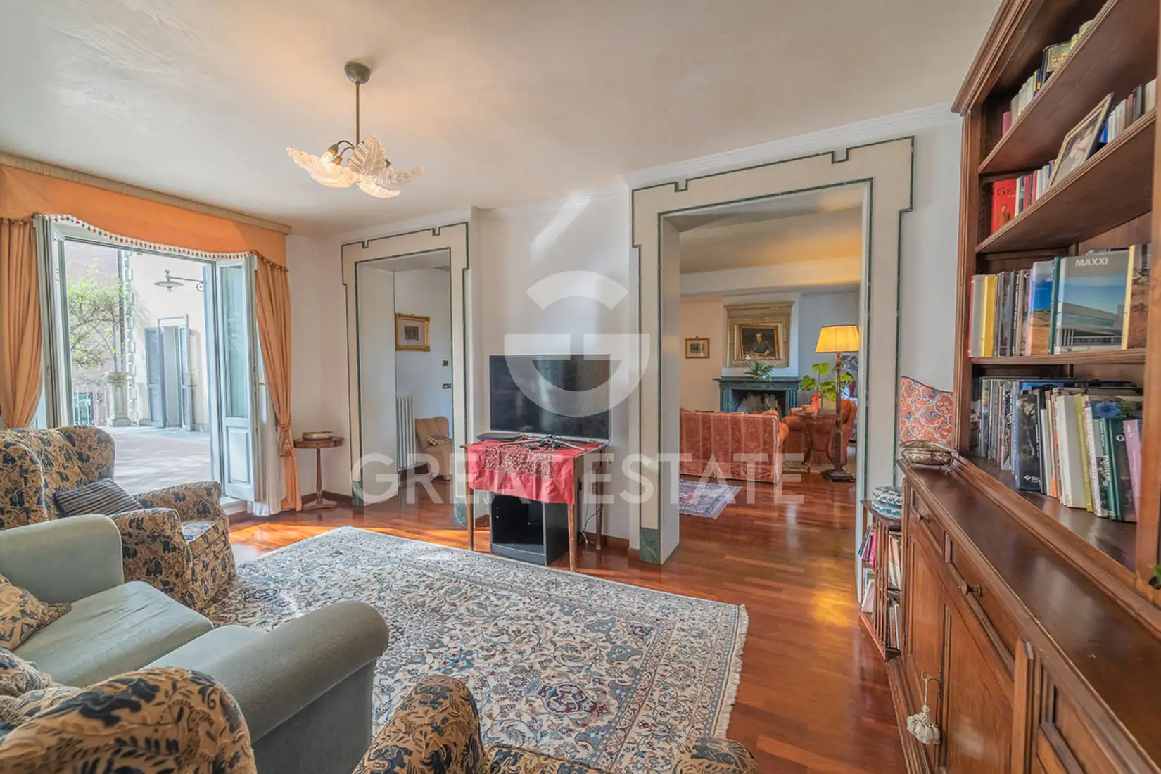 Villa 2165m² in Italy, Perugia. Priced at 790000€ rent photo-12