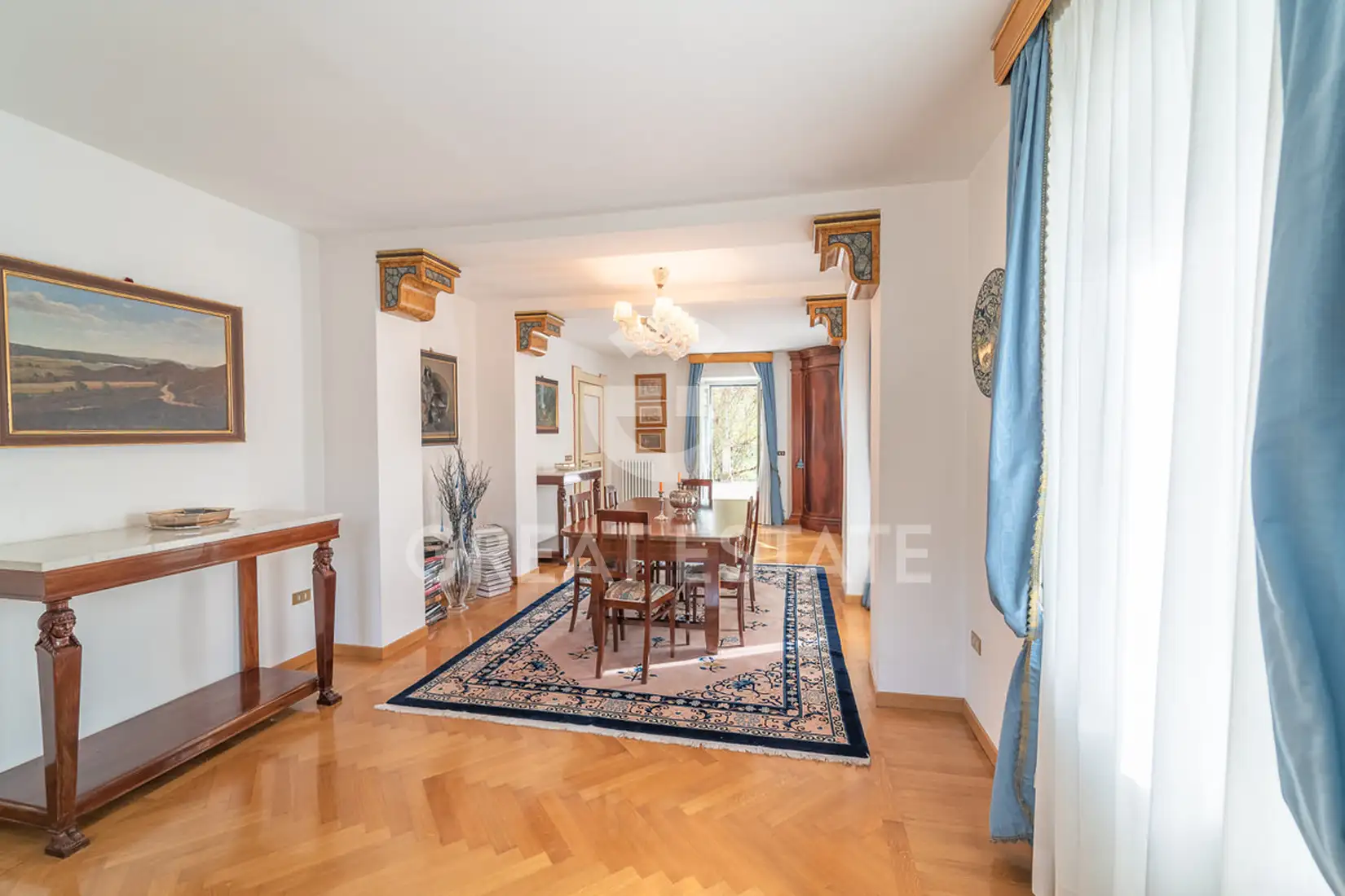 Villa 2165m² in Italy, Perugia. Priced at 790000€ rent photo-13