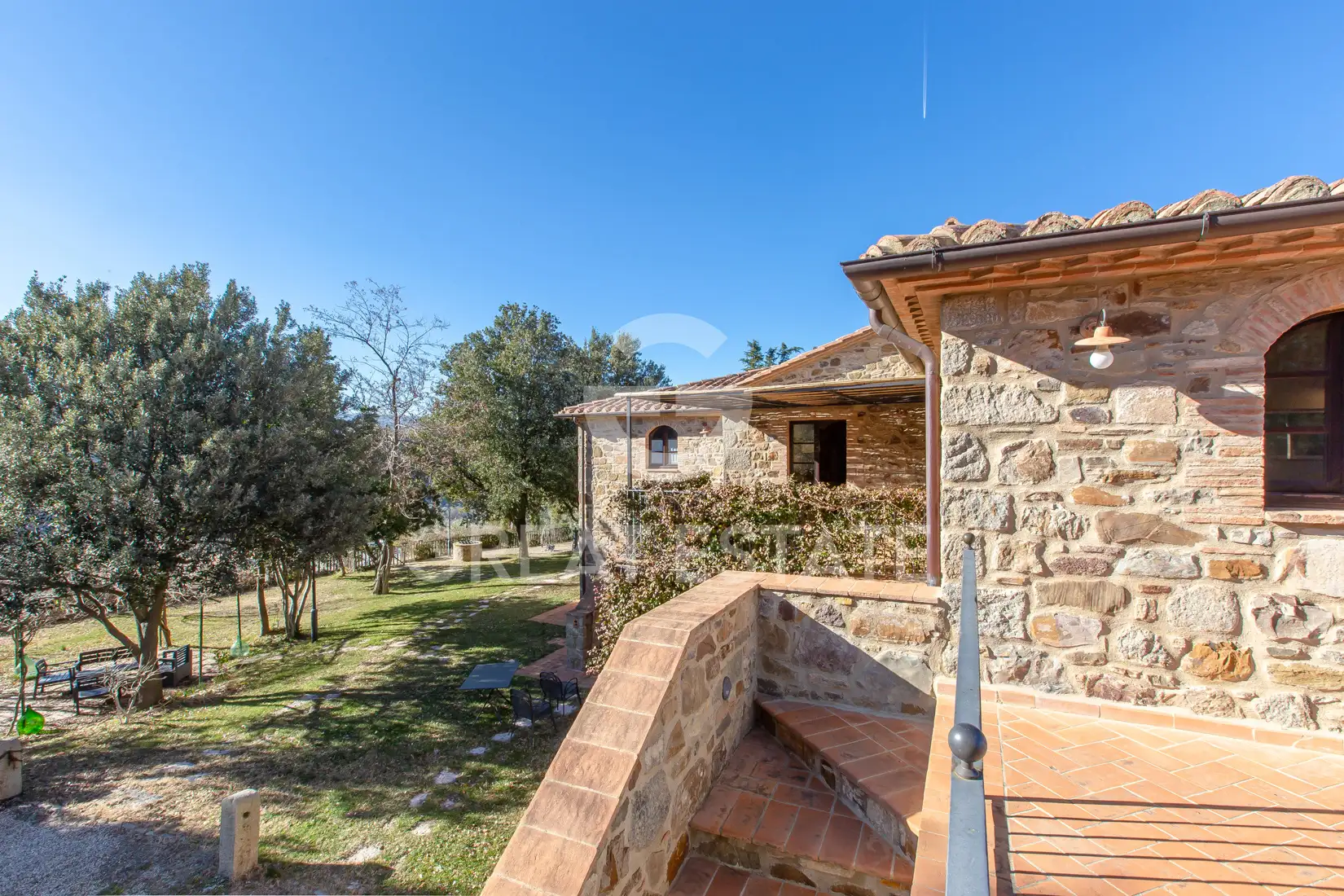 House 882m² in Italy, Grosseto. Priced at 1950000€ rent photo-12