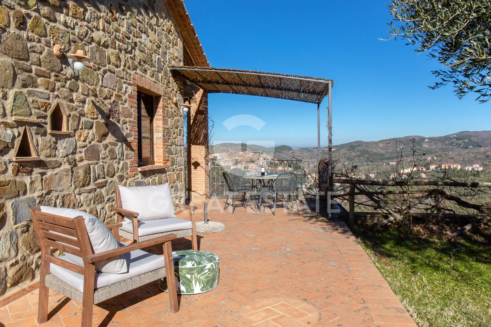 House 882m² in Italy, Grosseto. Priced at 1950000€ rent photo-15
