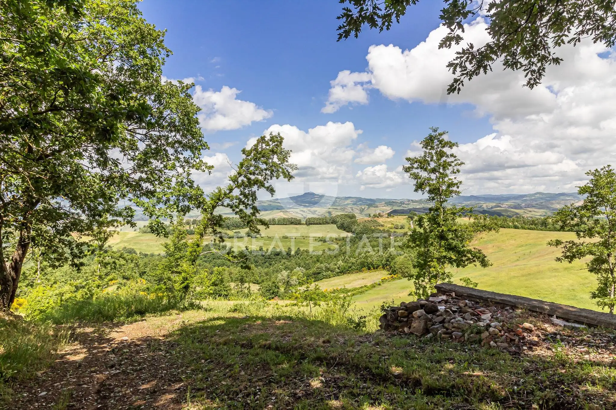 House 380m² in Italy, Viterbo. Priced at 540000€ rent photo-9