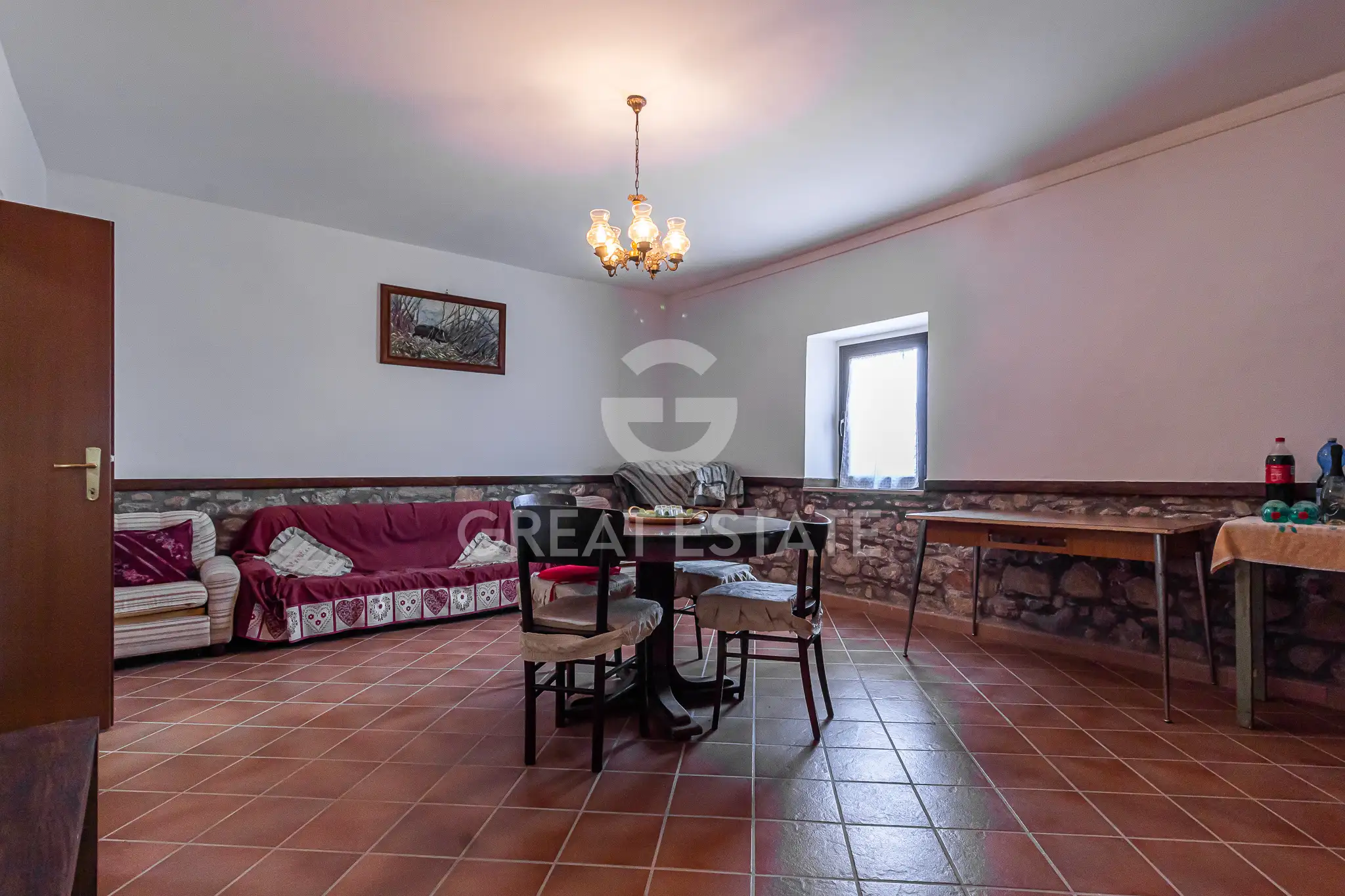 House 380m² in Italy, Viterbo. Priced at 540000€ rent photo-15
