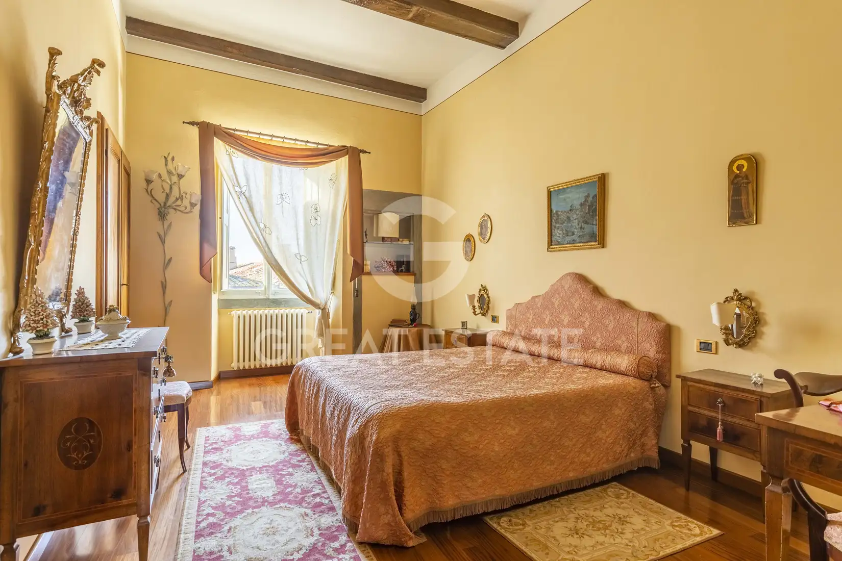 Flat 298m² in Italy, Arezzo. Priced at 520000€ rent photo-14