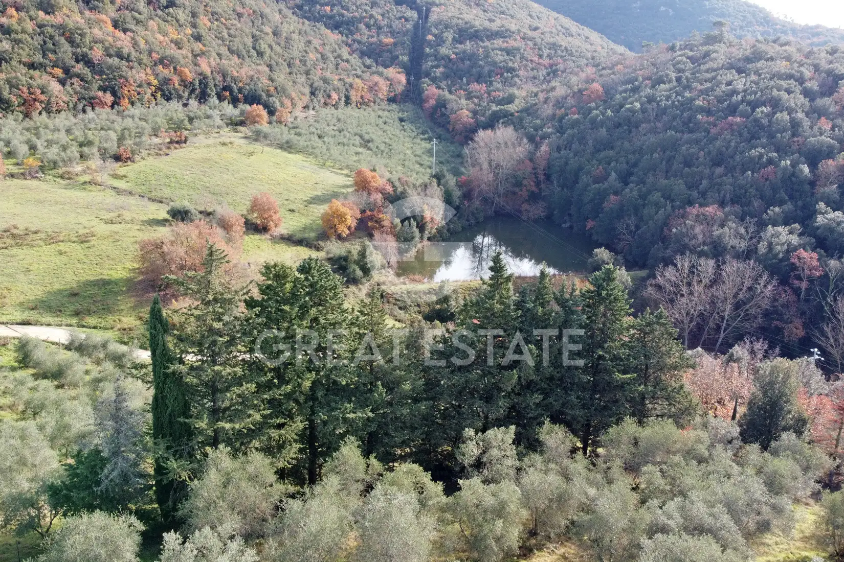 House 2745m² in Italy, Siena. Priced at 2800000€ rent photo-5