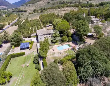 Buy in Italy for 1300000€