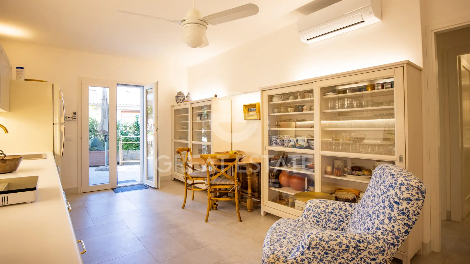 Flat 194m² in Italy, Grosseto. Priced at 720000€ rent photo-9
