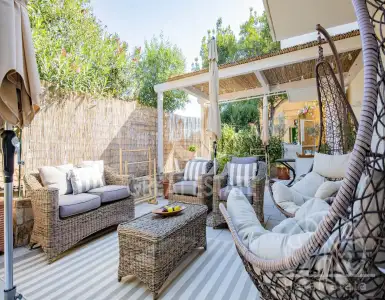 Buy in Italy for 720000€
