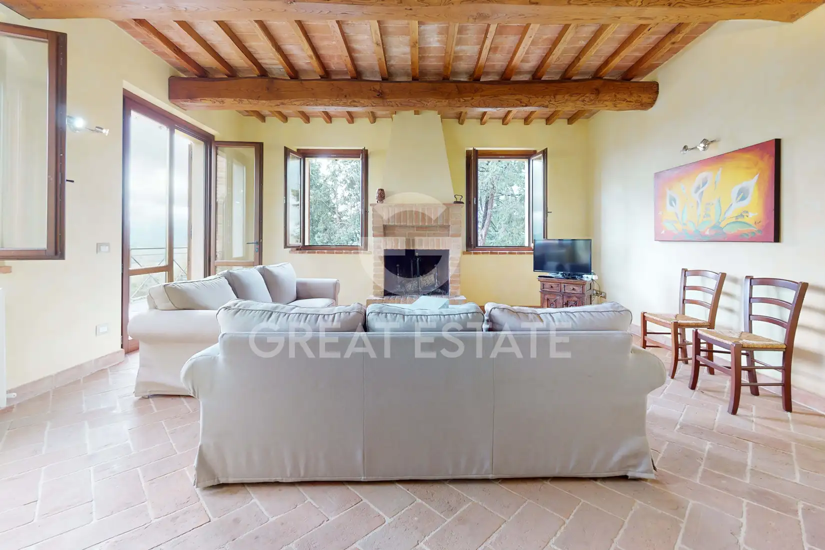 House 722m² in Italy, Perugia. Priced at 850000€ rent photo-8