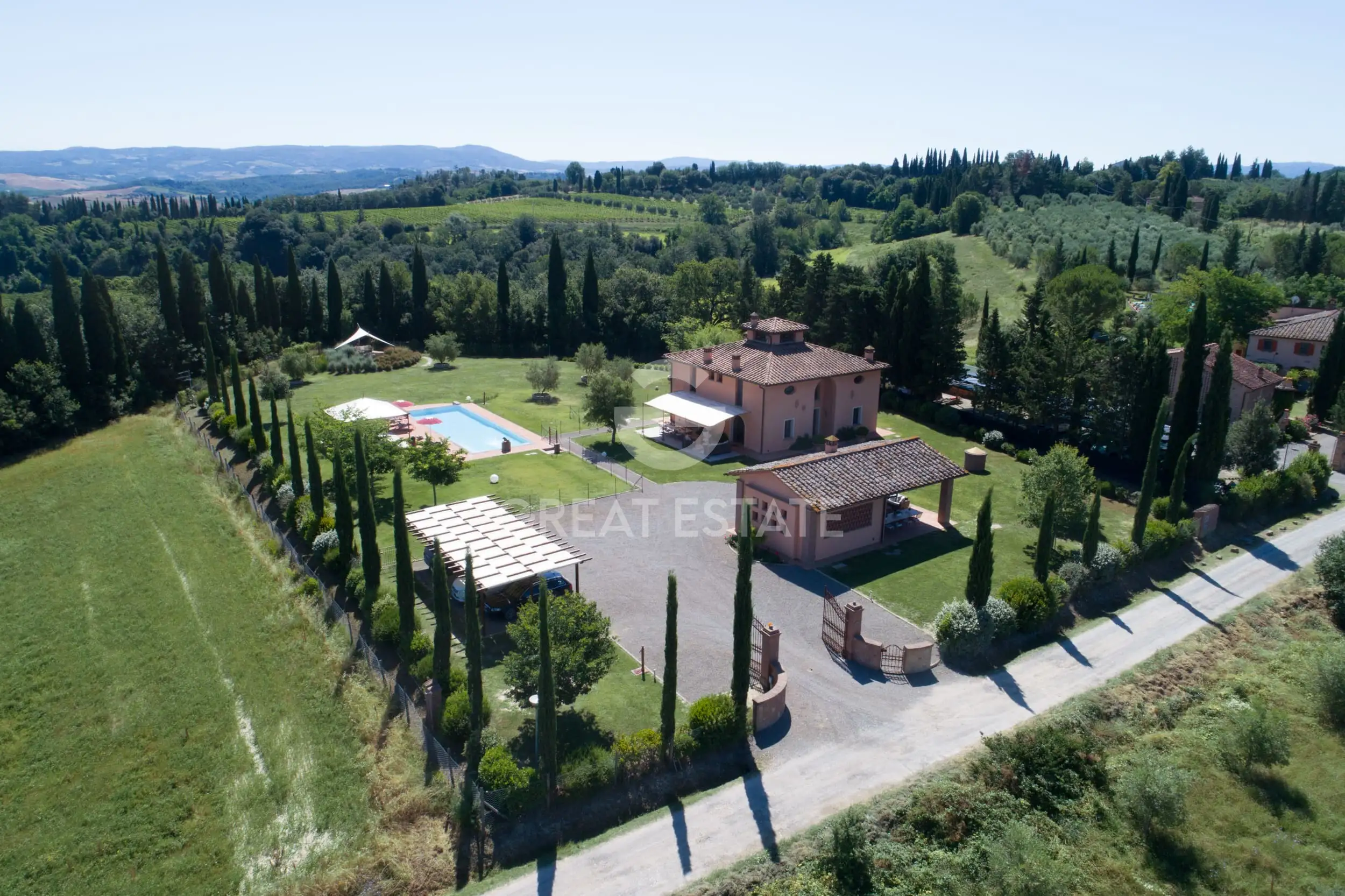 Villa 444m² in Italy, Pisa. Priced at 2200000€ rent photo-1