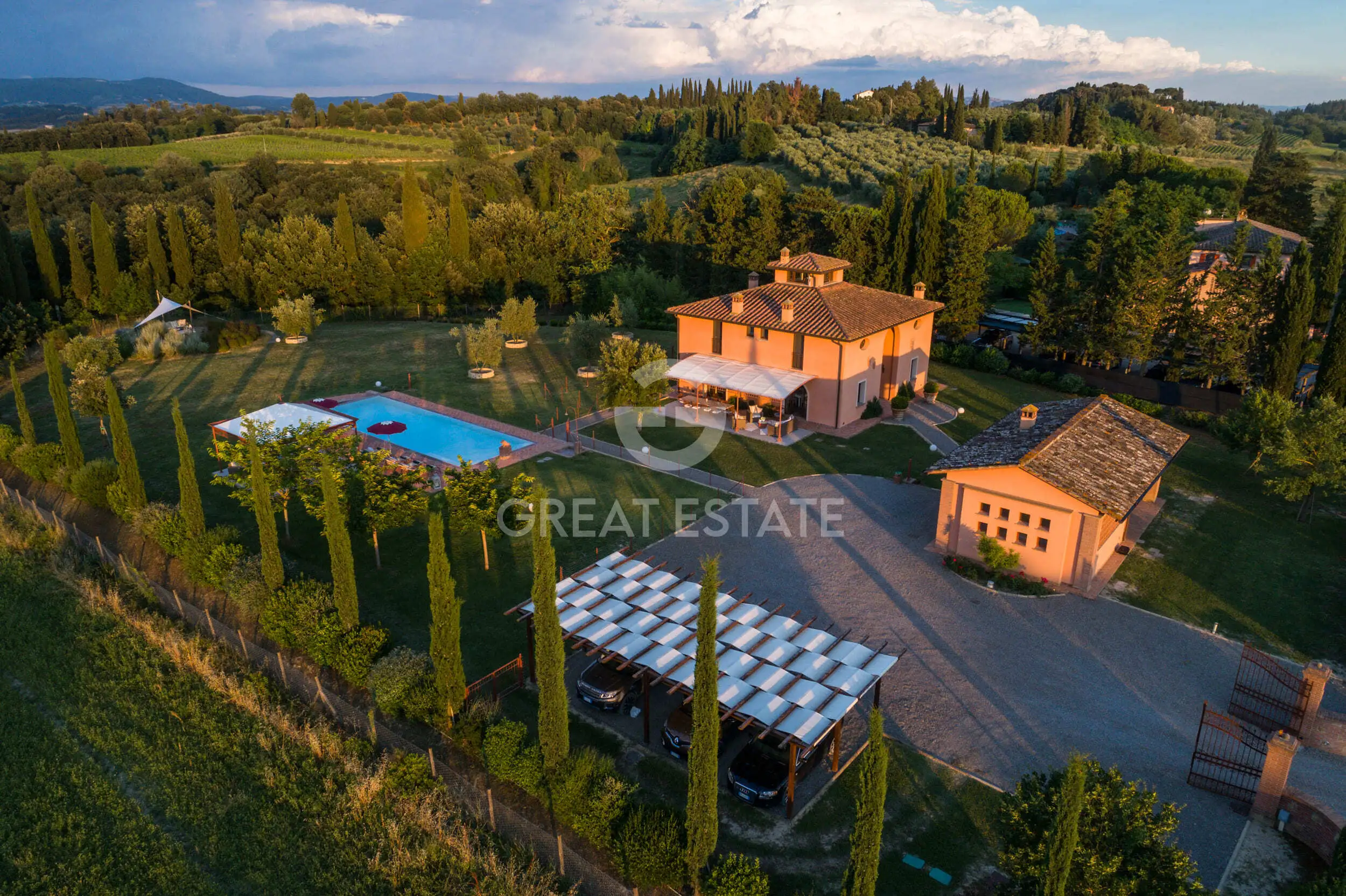 Villa 444m² in Italy, Pisa. Priced at 2200000€ rent photo-4