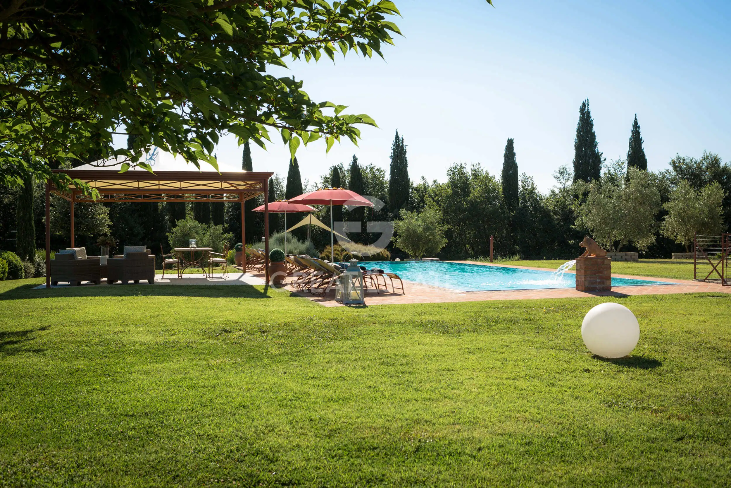 Villa 444m² in Italy, Pisa. Priced at 2200000€ rent photo-15