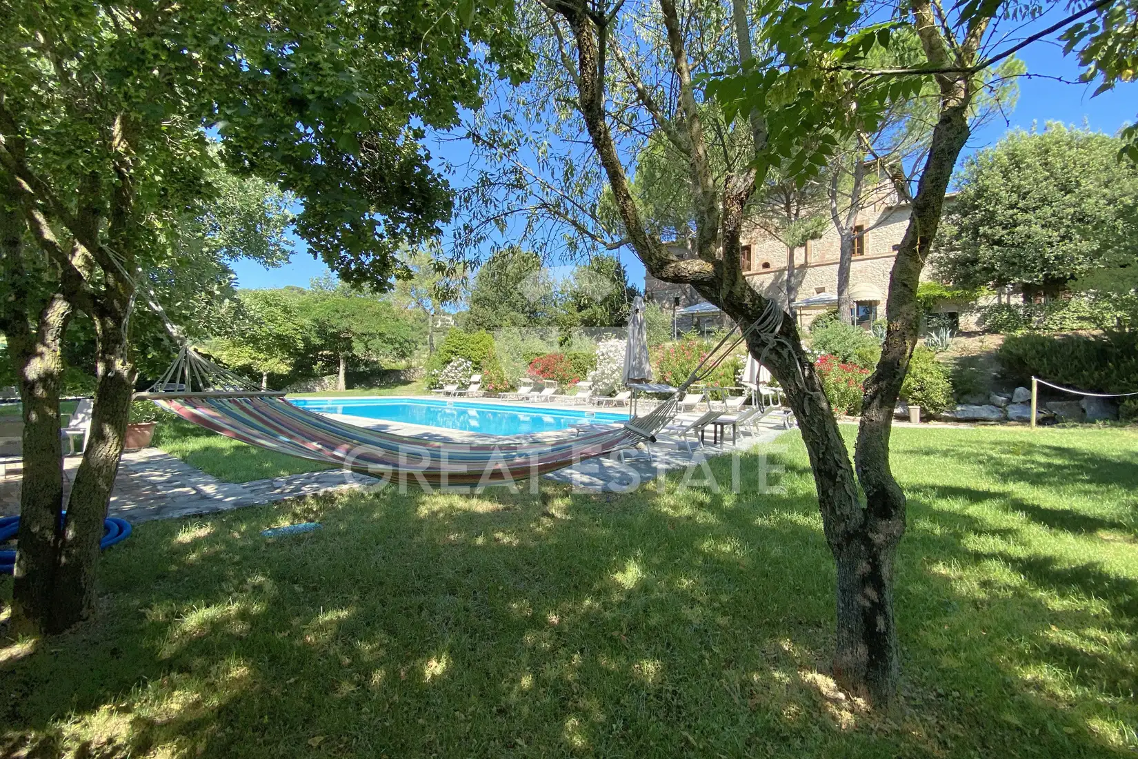 House 1324m² in Italy, Perugia. Priced at 1380000€ rent photo-9