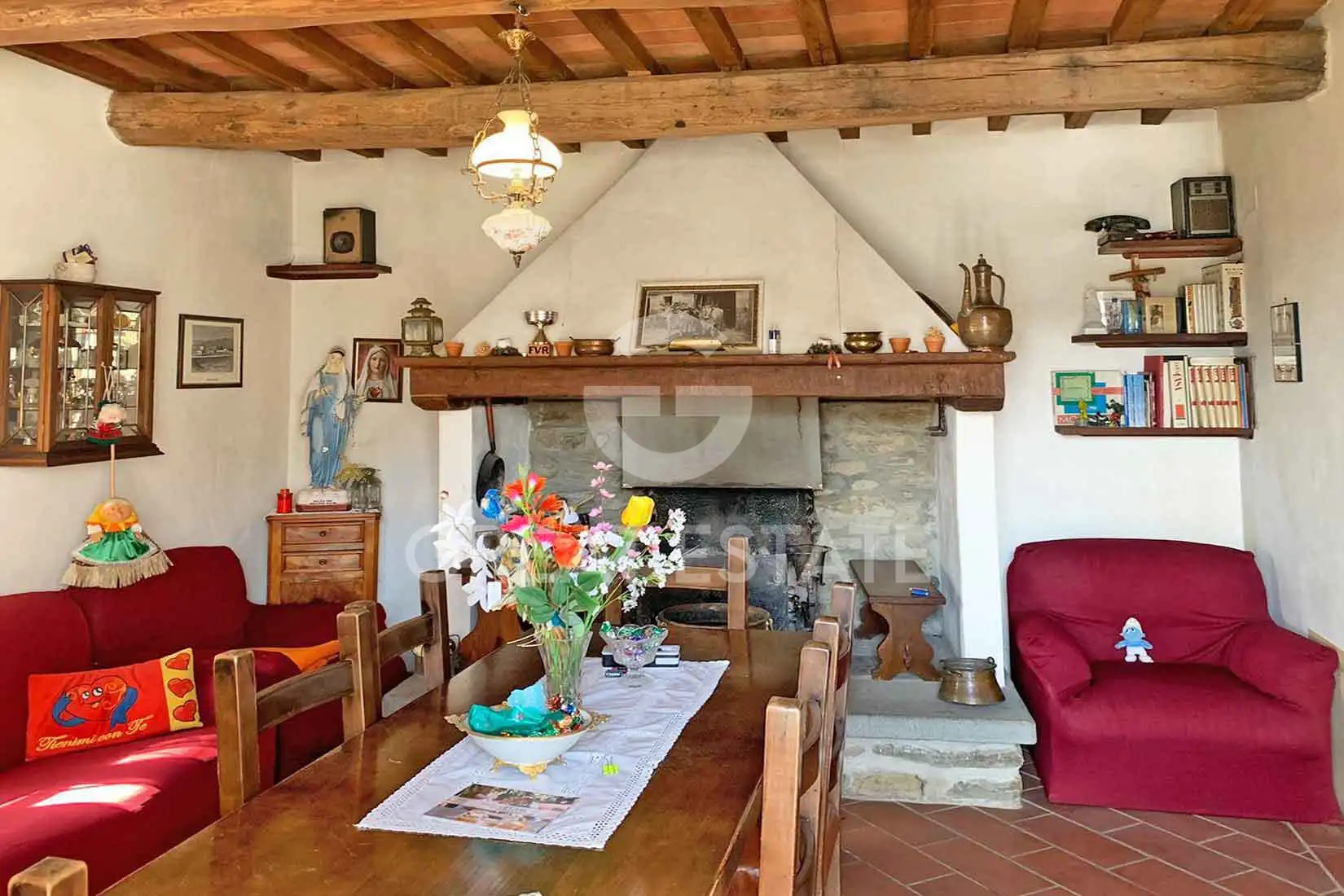 House 265m² in Italy, Arezzo. Priced at 730000€ rent photo-14