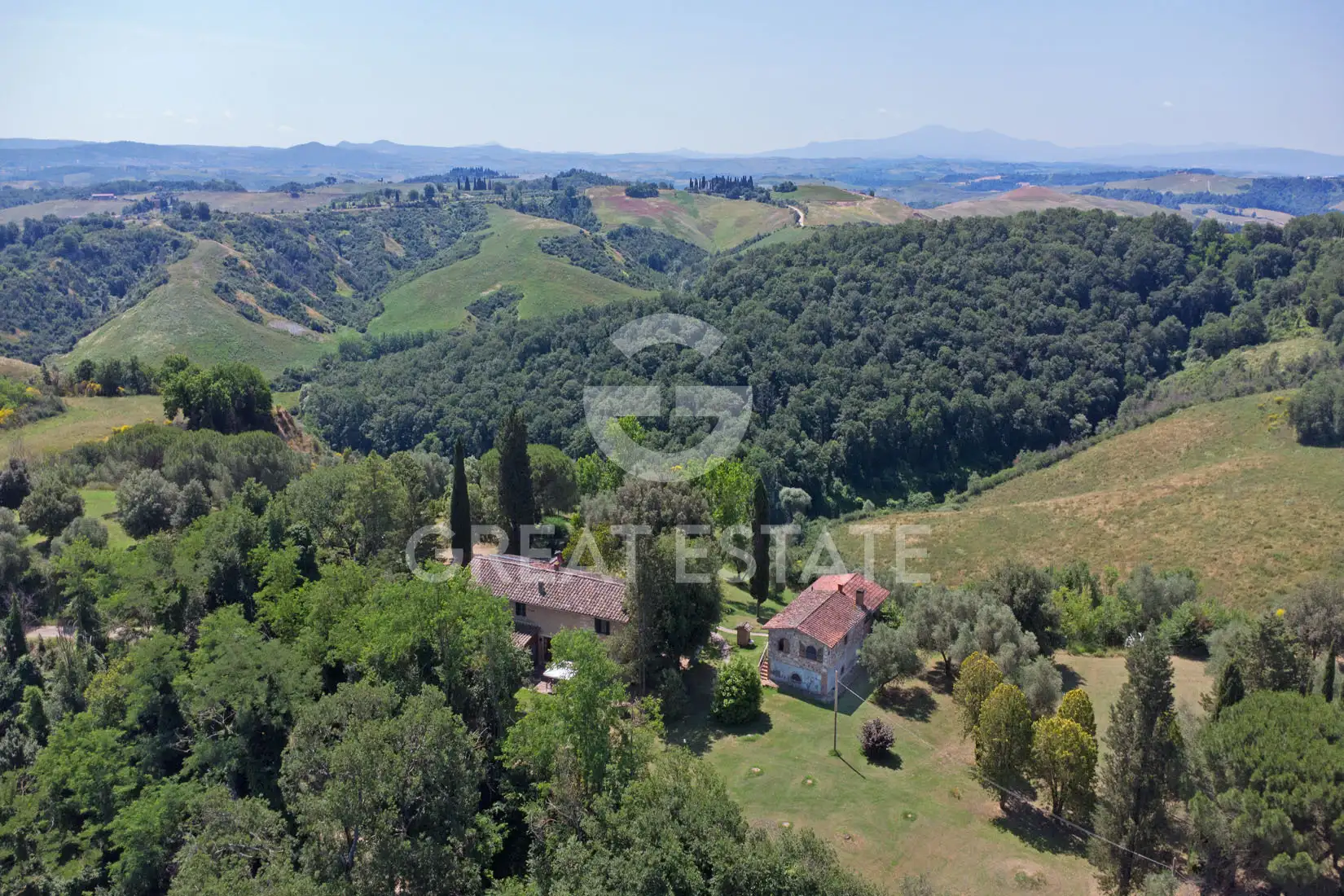 House 599m² in Italy, Siena. Priced at 1190000€ rent photo-14