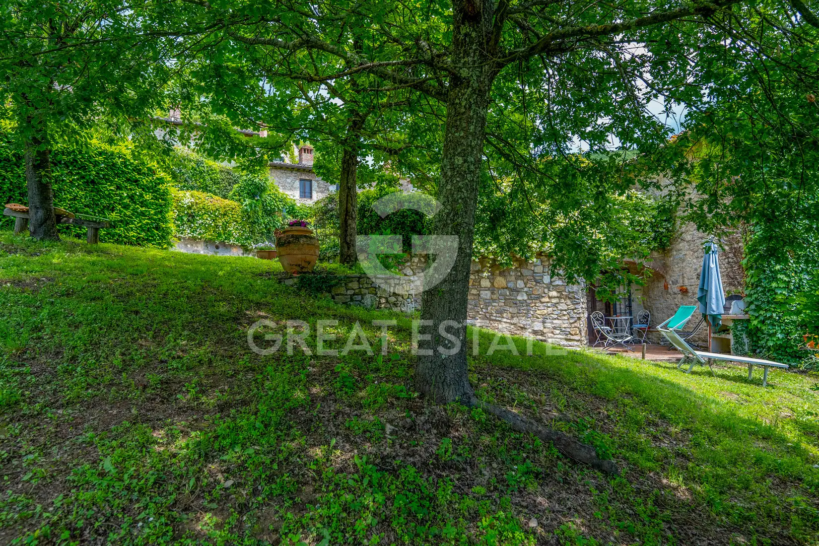 House 945m² in Italy, Siena. Priced at 1700000€ rent photo-15