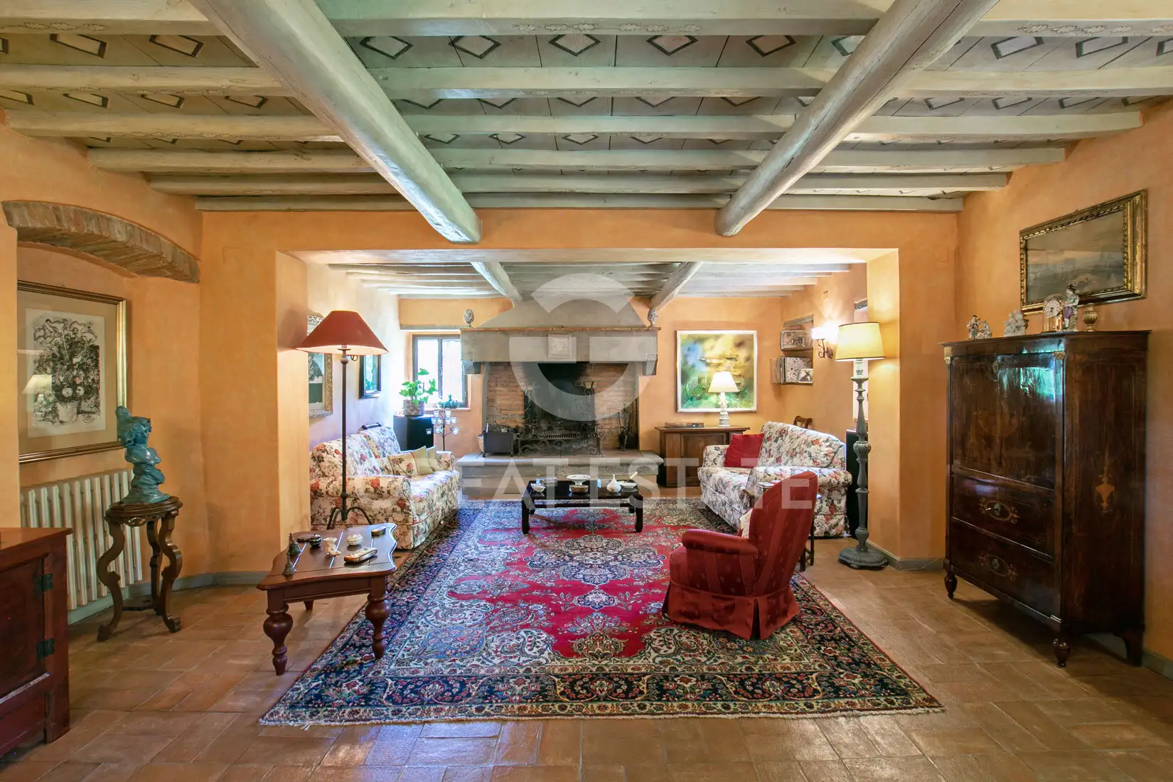 House 335m² in Italy, Florence. Priced at 1200000€ rent photo-13