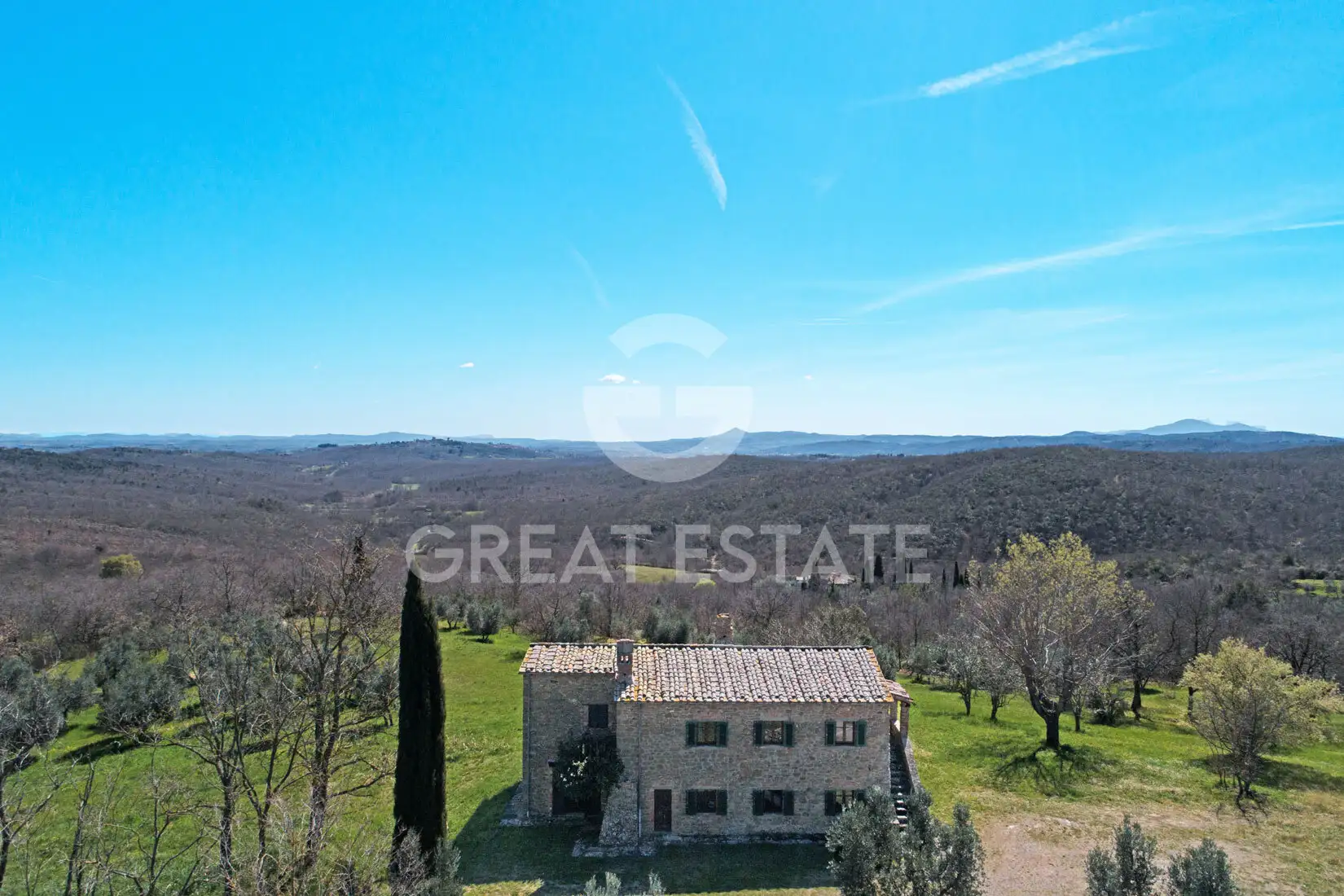 House 263m² in Italy, Arezzo. Priced at 890000€ rent photo-7