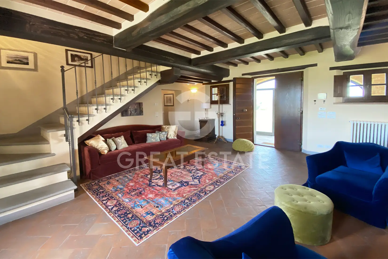 House 505m² in Italy, Arezzo. Priced at 1200000€ rent photo-13