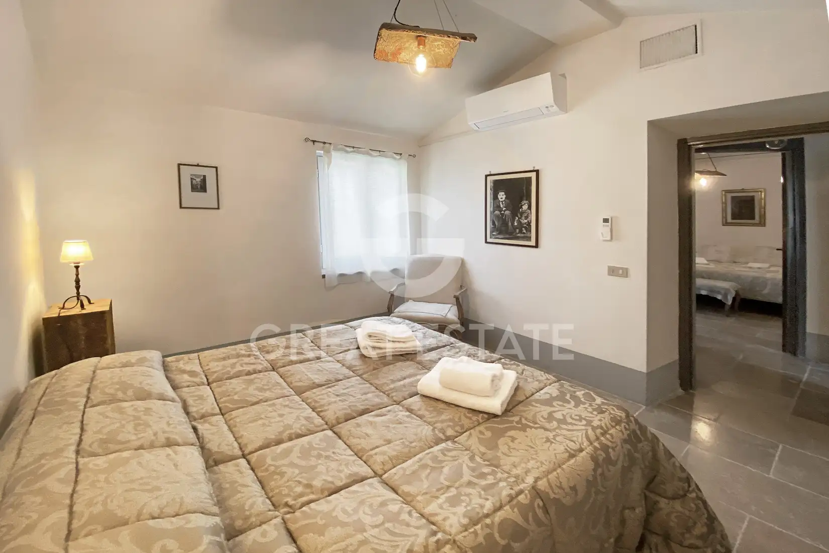 House 264m² in Italy, Arezzo. Priced at 750000€ rent photo-15