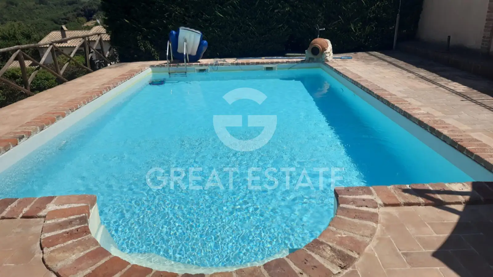 House 293m² in Italy, Terney. Priced at 580000€ rent photo-2