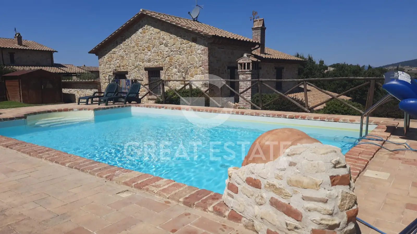 House 293m² in Italy, Terney. Priced at 580000€ rent photo-4