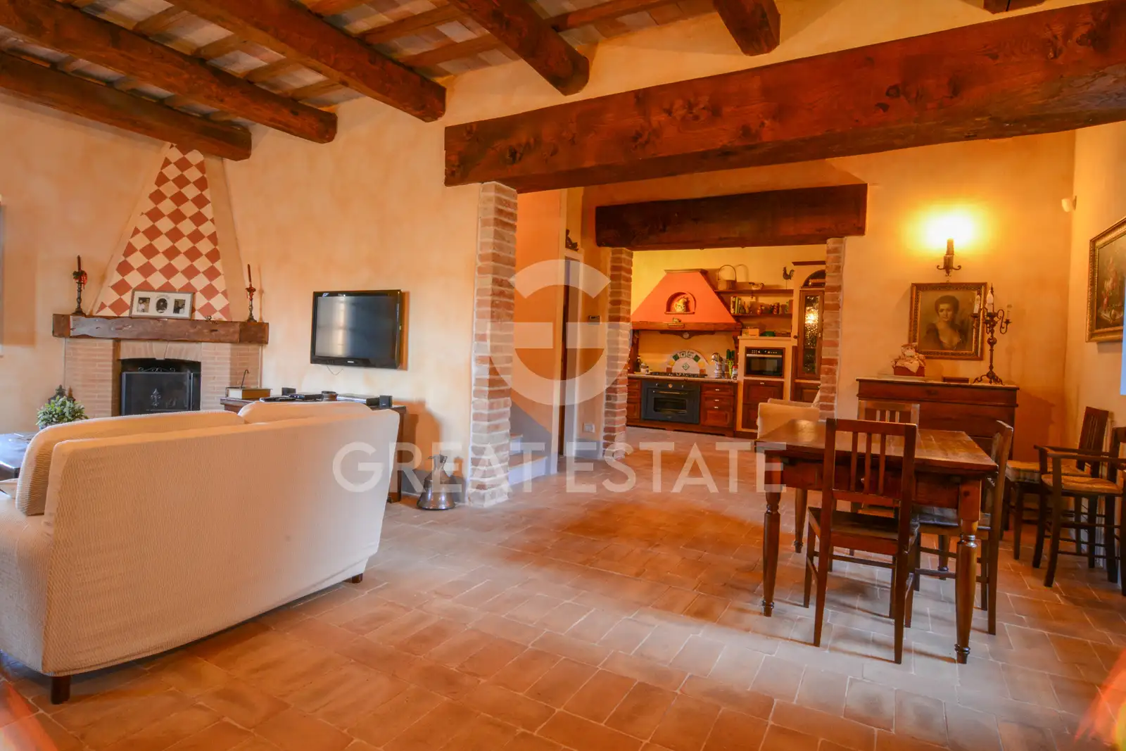 House 293m² in Italy, Terney. Priced at 580000€ rent photo-13
