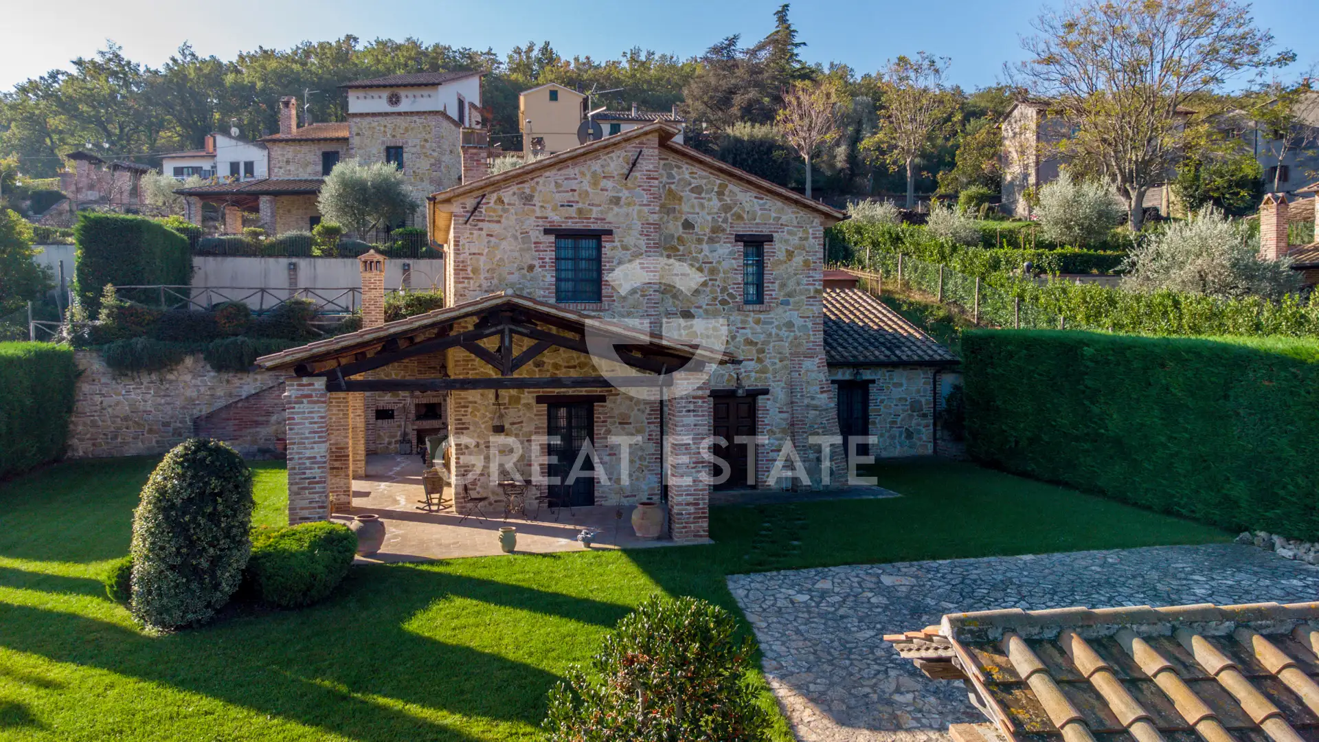 House 293m² in Italy, Terney. Priced at 545000€ rent photo-2