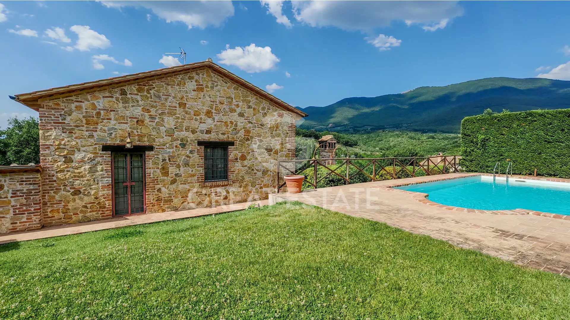 House 293m² in Italy, Terney. Priced at 545000€ rent photo-7