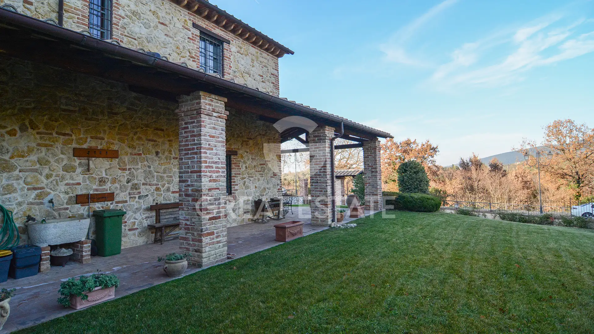 House 293m² in Italy, Terney. Priced at 545000€ rent photo-9